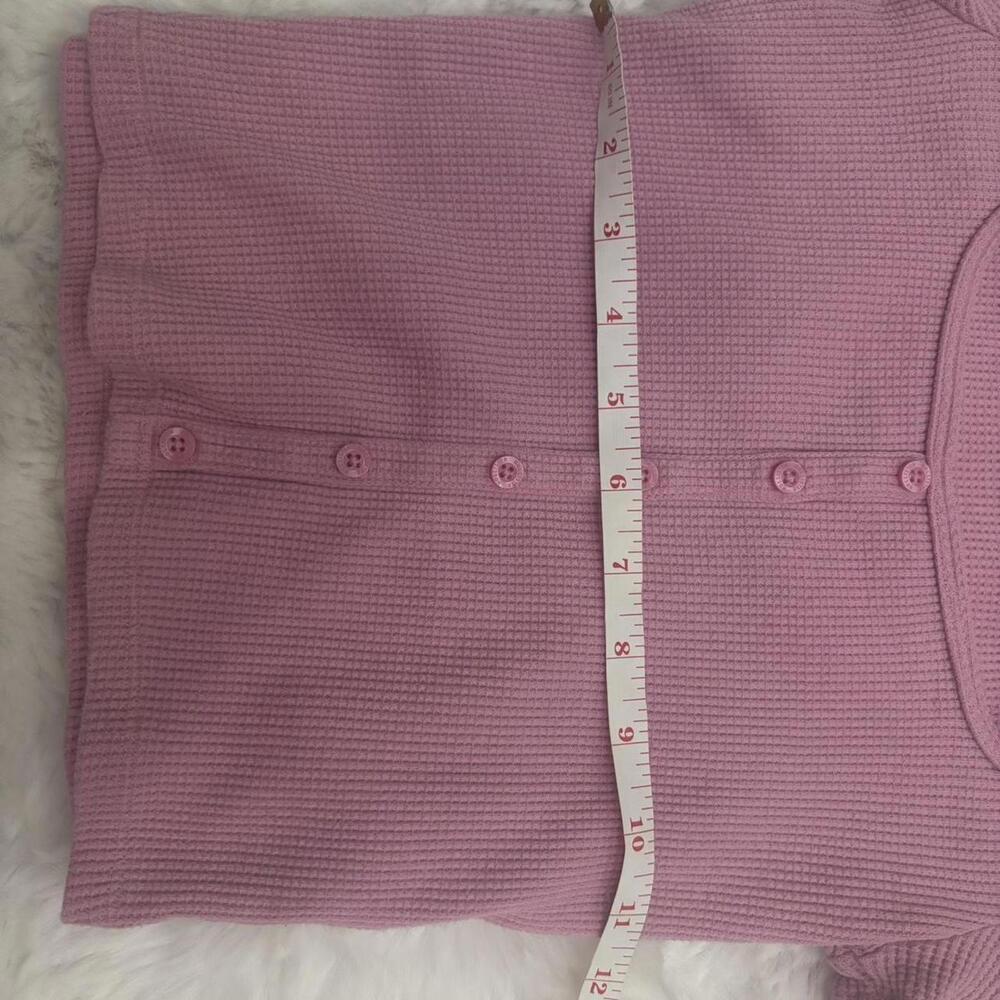 bubble gum henley top coquette - Picture 3 of 3